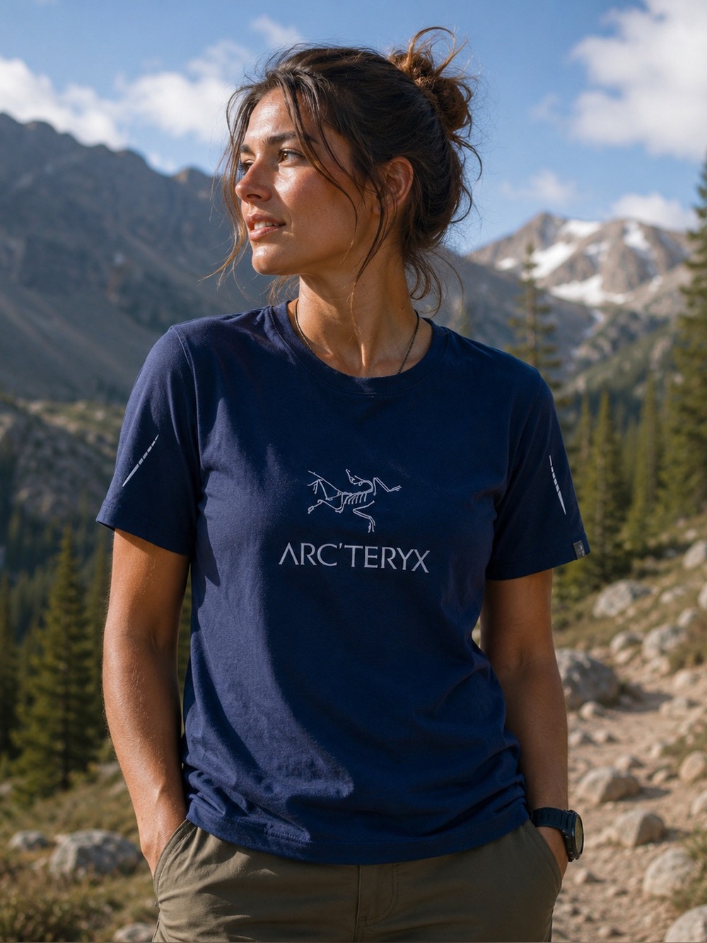 Arc’teryx Womens Navy Quick-drying Leisure Sports Reflective Logo T-shirt Sz 2X